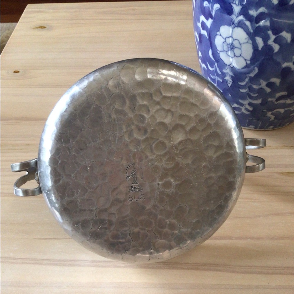 Vintage Hand Wrought Aluminum Dish with Handle And Lid - Picture 4 of 5